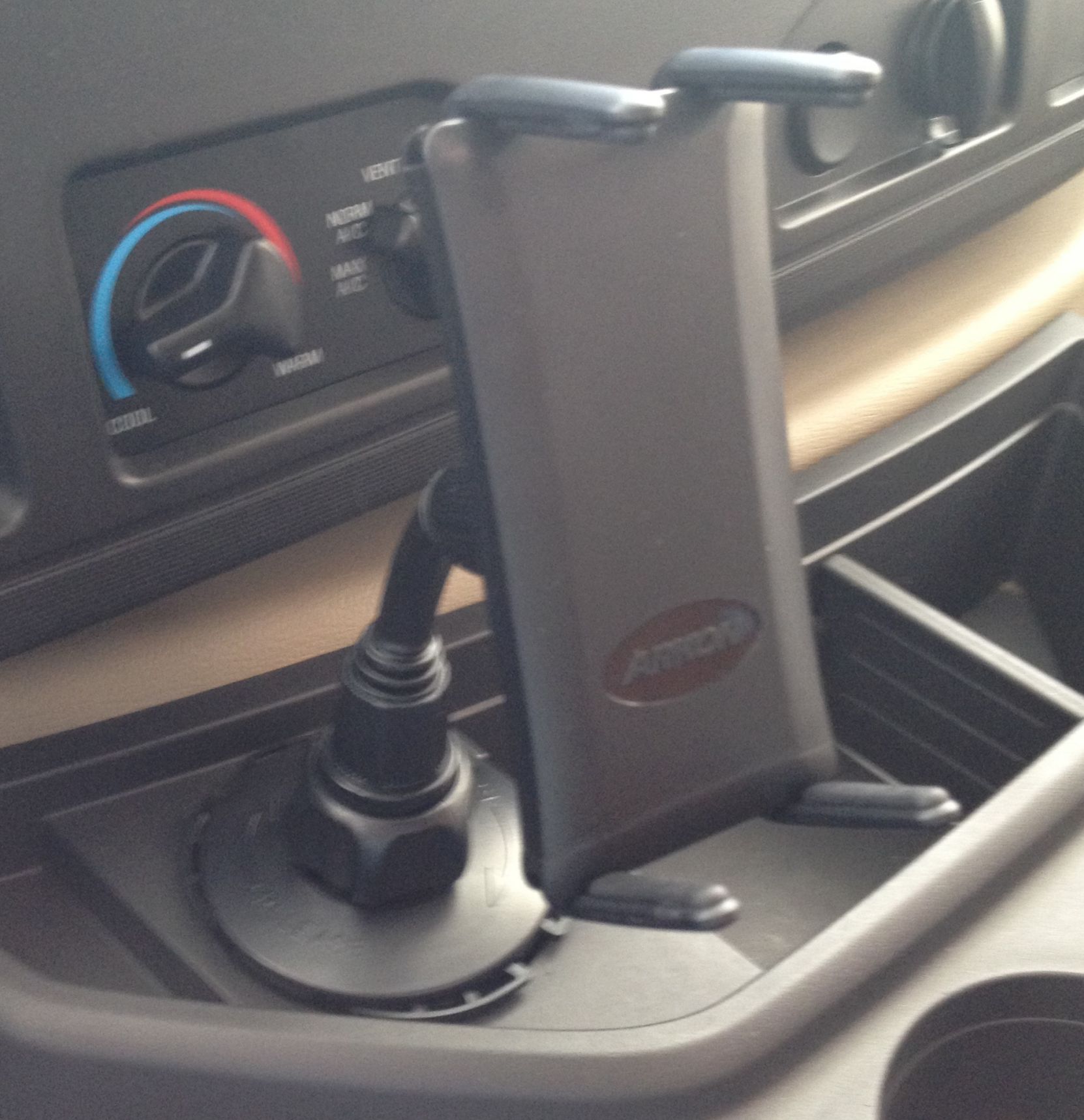 cup holder tablet/phone mount