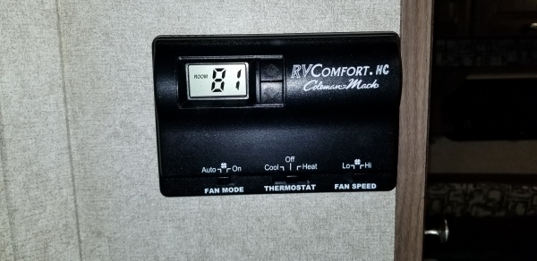 Digital thermostat