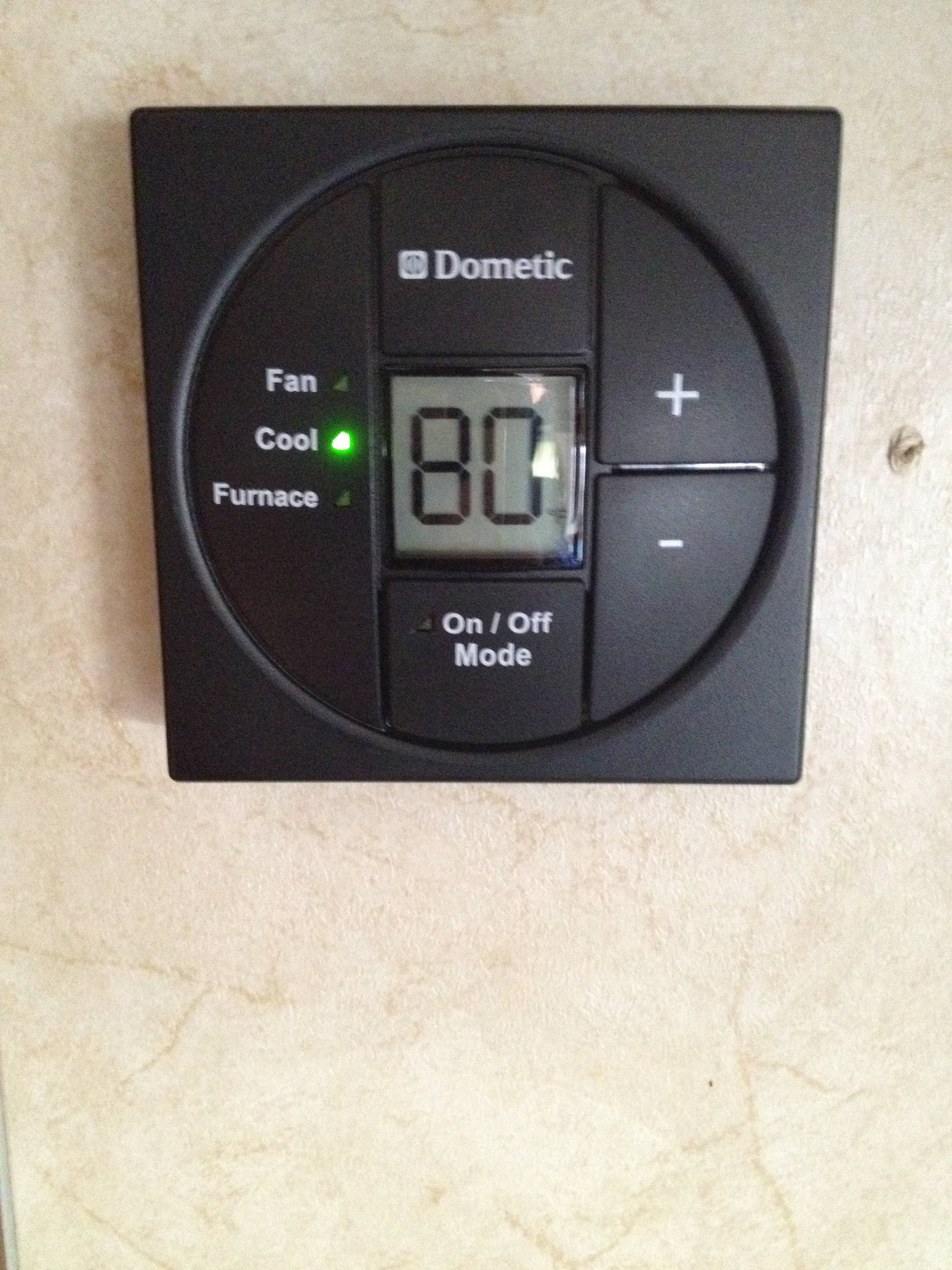 Digital thermostat