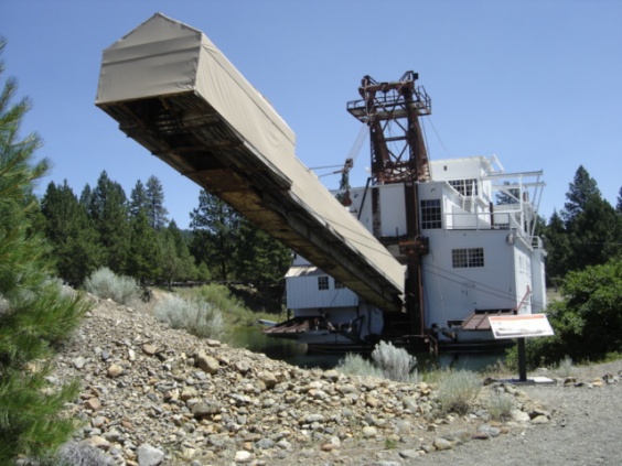 Dredge near Sumpter, Or.

June 2015