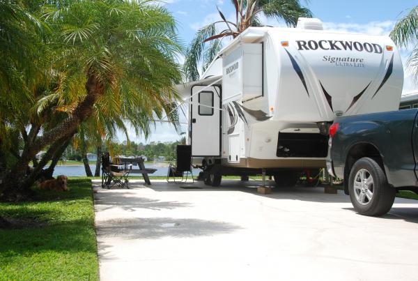 DSC 0196 - May 2012 at Crystal Lake RV Resort, Naples Fla. One of the greatest RV parks we have ever visited. Very friendly people and super facilitie