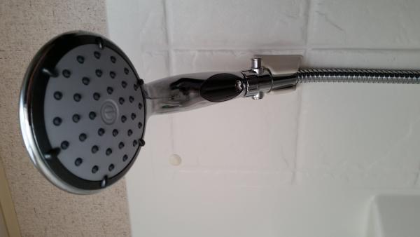 Ecocamel showerhead with optional on/off button.