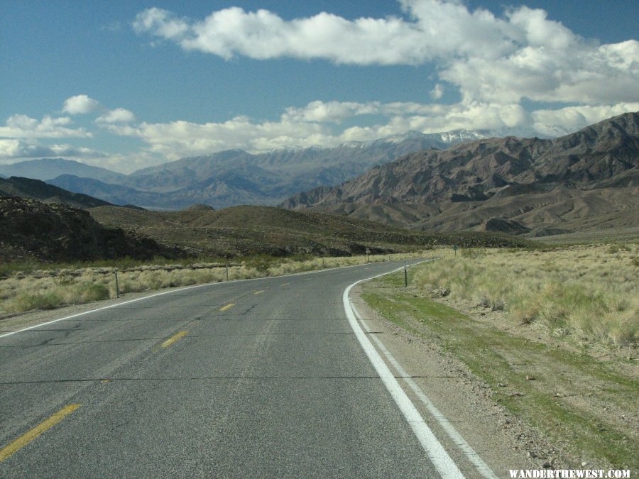 Entering Death Valley from the south.