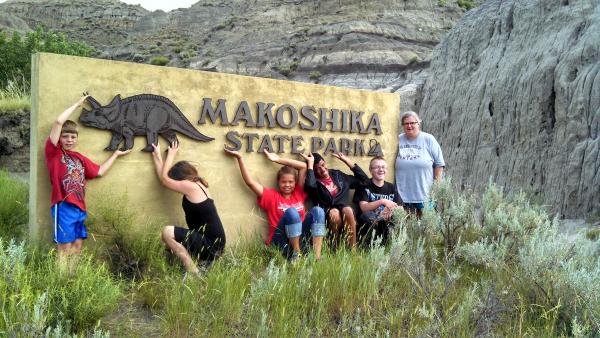 Family at the entrance.