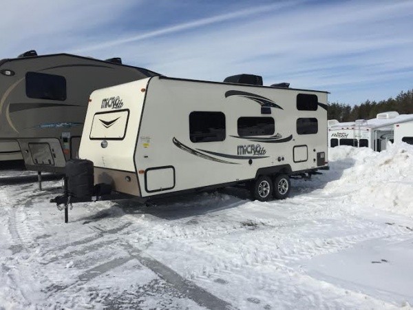 Flagstaff 23LB 2016, bought new on March 5th 2016.  In storage at the dealer, waiting for Spring...