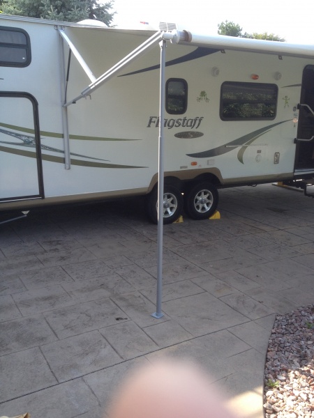 Got OC's brackets and OC guided, self built poles installed.