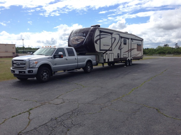 Great place to stop along NC I95 exit 168.  The Oasis offer great space for fueling, dump station and plenty of parking without the hustle and bustle 