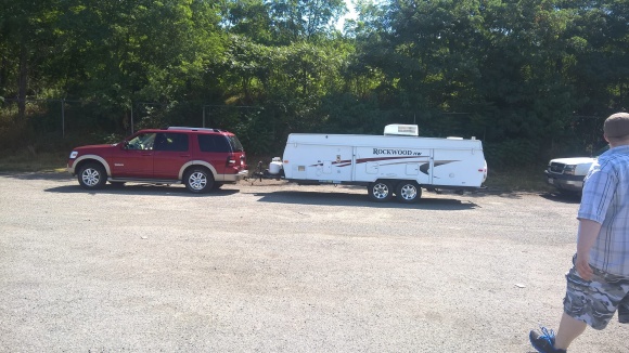 Here is the new Ride and the new camper.
A 2006 ford explorer Eddie Bauer and a 2010 HW296.