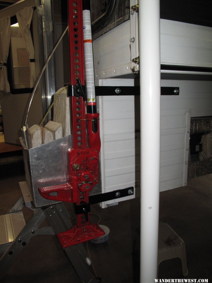 High lift jack and 5 gal fuel box