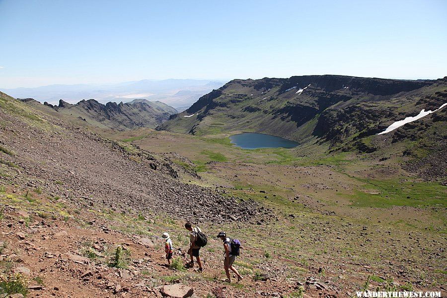 Hiking to Wildhorse Lake