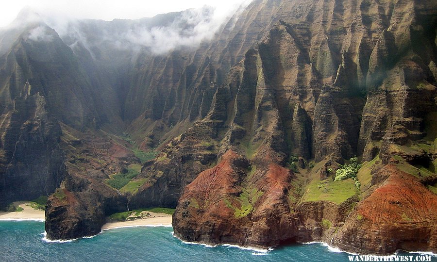 Honopu Valley - Napali Coast State Park