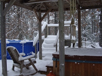 House is small and rustic, but it has DSL and a HOT TUB!! Even in the snow!