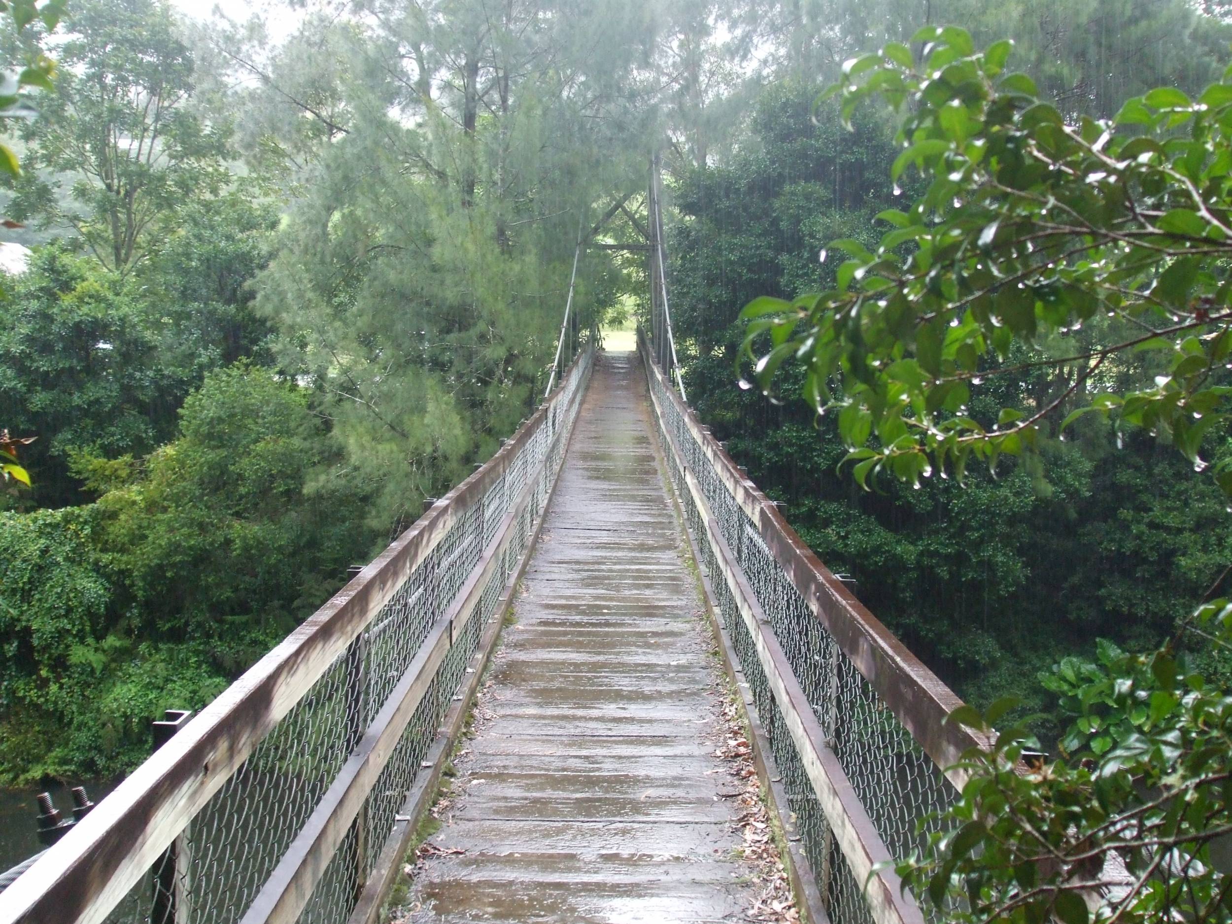 Kangaroo River Suspension Bridge