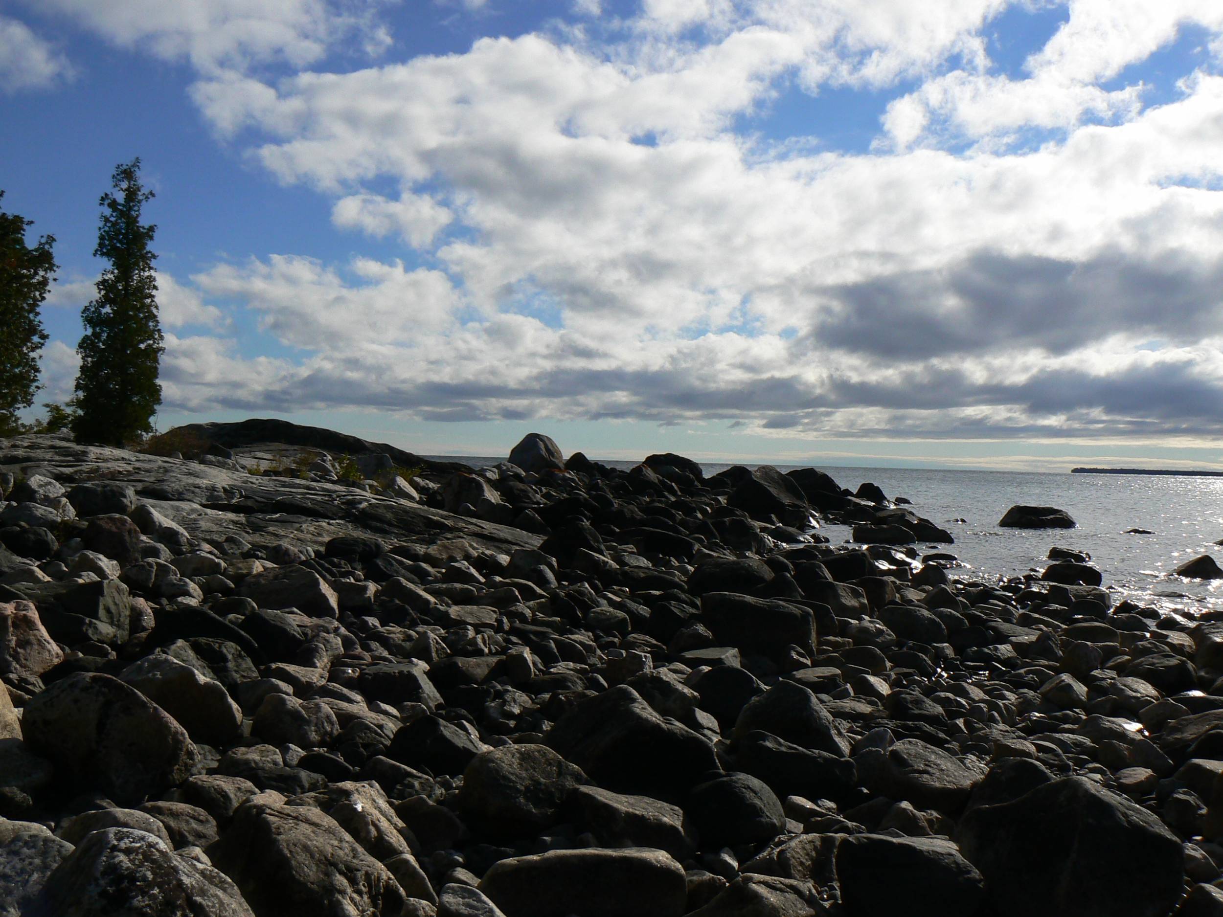 Katherine Cove Lake Superior Prov Park