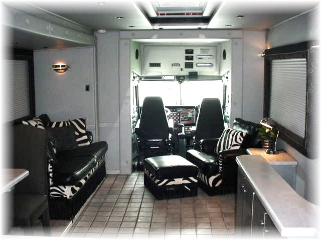 Kingsley Coach KW - Forsale 12/21/03