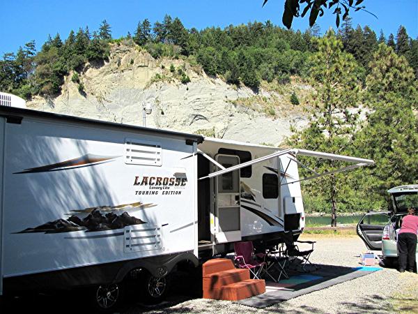 Lacrosse view of Scotia Bluffs fossil cliffs and Eel River