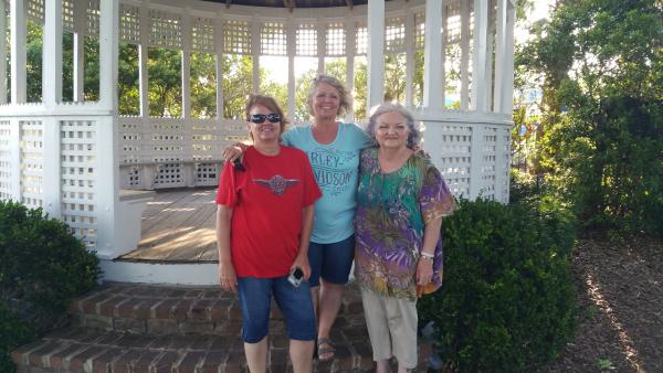 Ladies on the trip  left to right
Jan, Anne, Gail