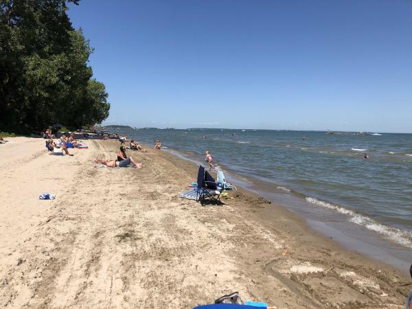 Lake Erie, East Harbor State Park - August 2020
this is looking north at South Bass Island where PIB is located. Highest Great Lakes levels in years h