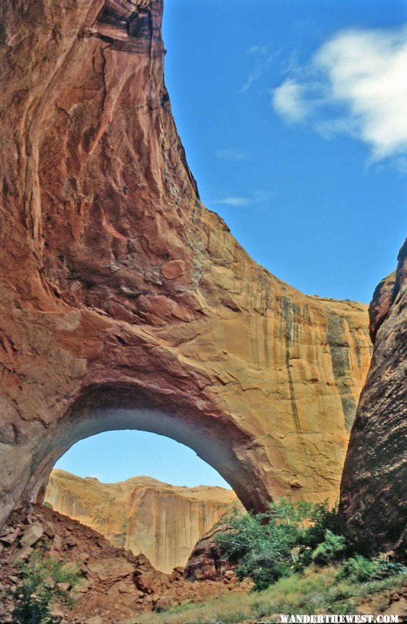 Lobo Natural Arch in Coyote Gulch