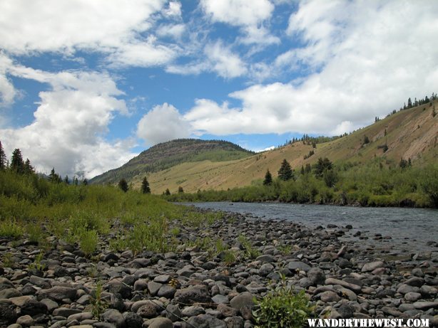 Looking up the Rio Grande toward the campground