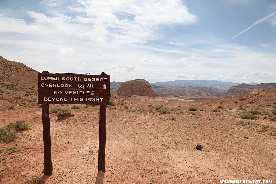 Lower South Desert Overlook