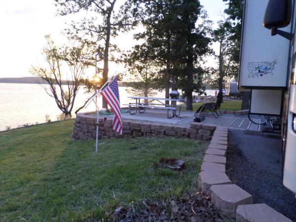 Mill Creek COE CG, Table Rock Lake, MO
sunset, May, 2015