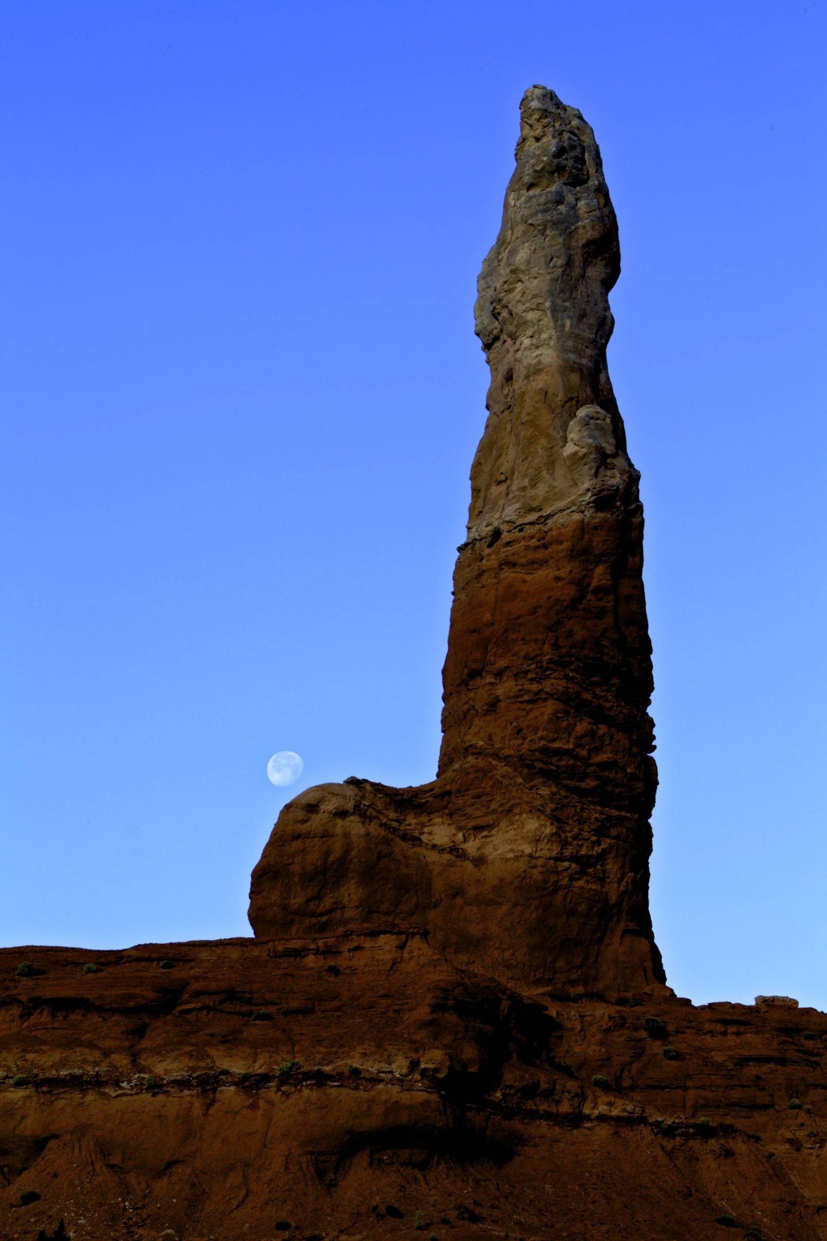 Moonset Kodachrome Basin