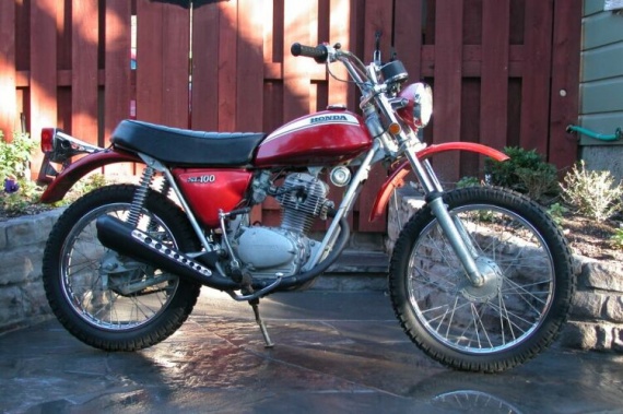 My first real motorcycle was on just like this. 1971 Honda SL100 K1 a red one. I was 13 when I started riding.