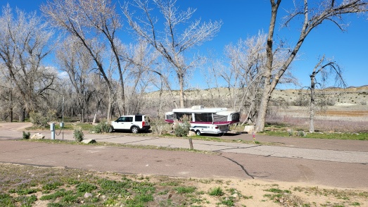 Our 1 and ONLY use of the unit in Vernal Ut, and then the rain came heavy on the way home.  The lift cables broke at home, water leaked all over the c