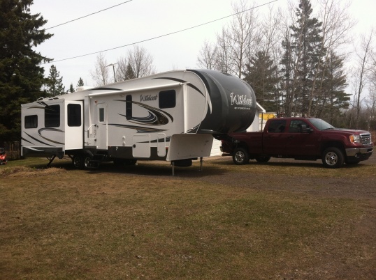 Our new 5er and TV
2014 Wildcat 327ck
2014 GMC2500HD CC /duramax