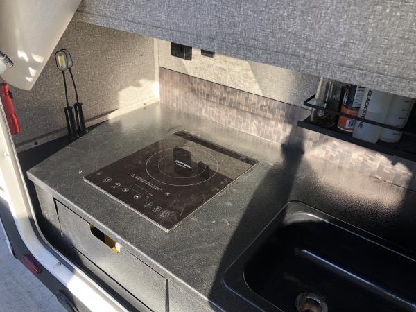 OUTDOOR KITCHEN UPGRADE INDUCTION COOKTOP