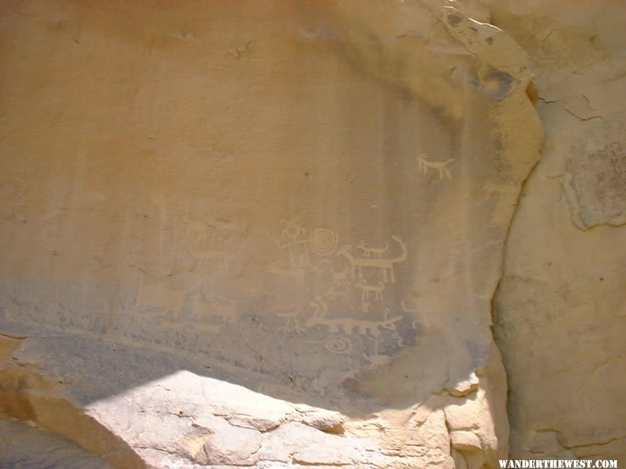 Petroglyphs at Una Vida