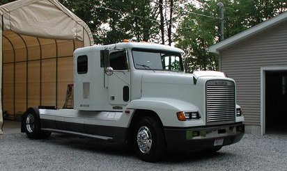 Ready to leave for Show Hauler