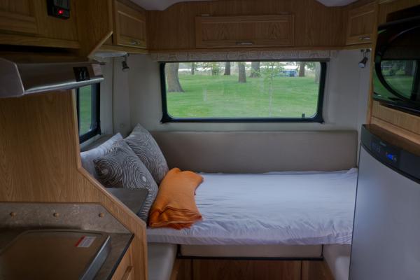 Rear bed2