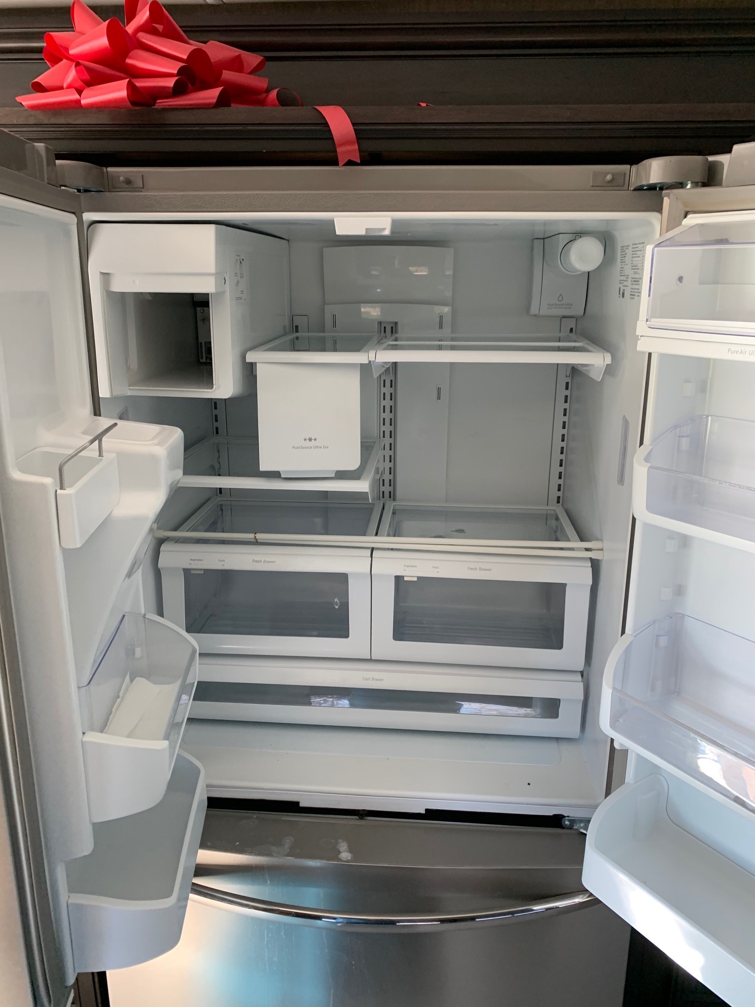 RESIDENTIAL REFRIGERATOR/FREEZER/ICE MAKER