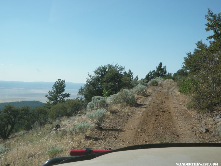 Road to Obsidian Needles Mine