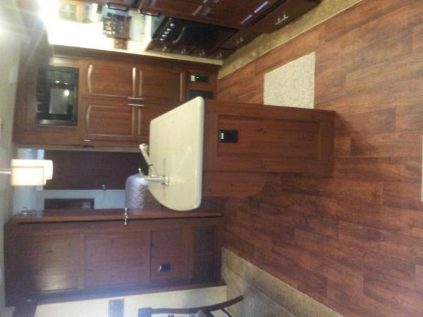 RV kitchen 3