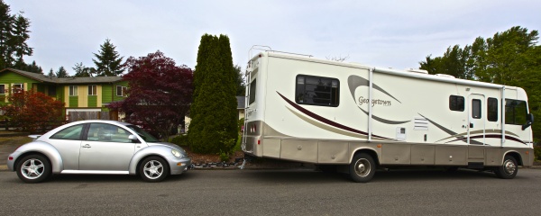 RV w:towcar