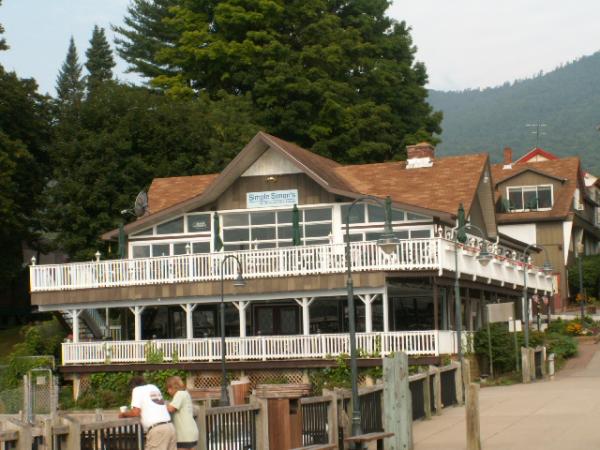 Simple Simon's Restaurant at Lake George