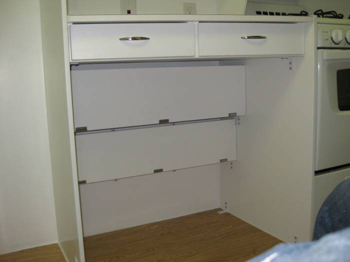 Stealth Camper Under Countertop Desk