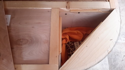 Stmall storage box under bed