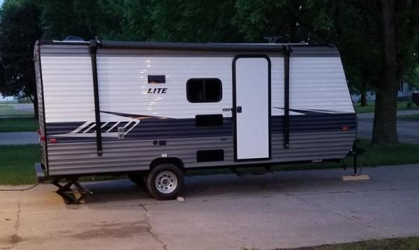 stock camper exterior