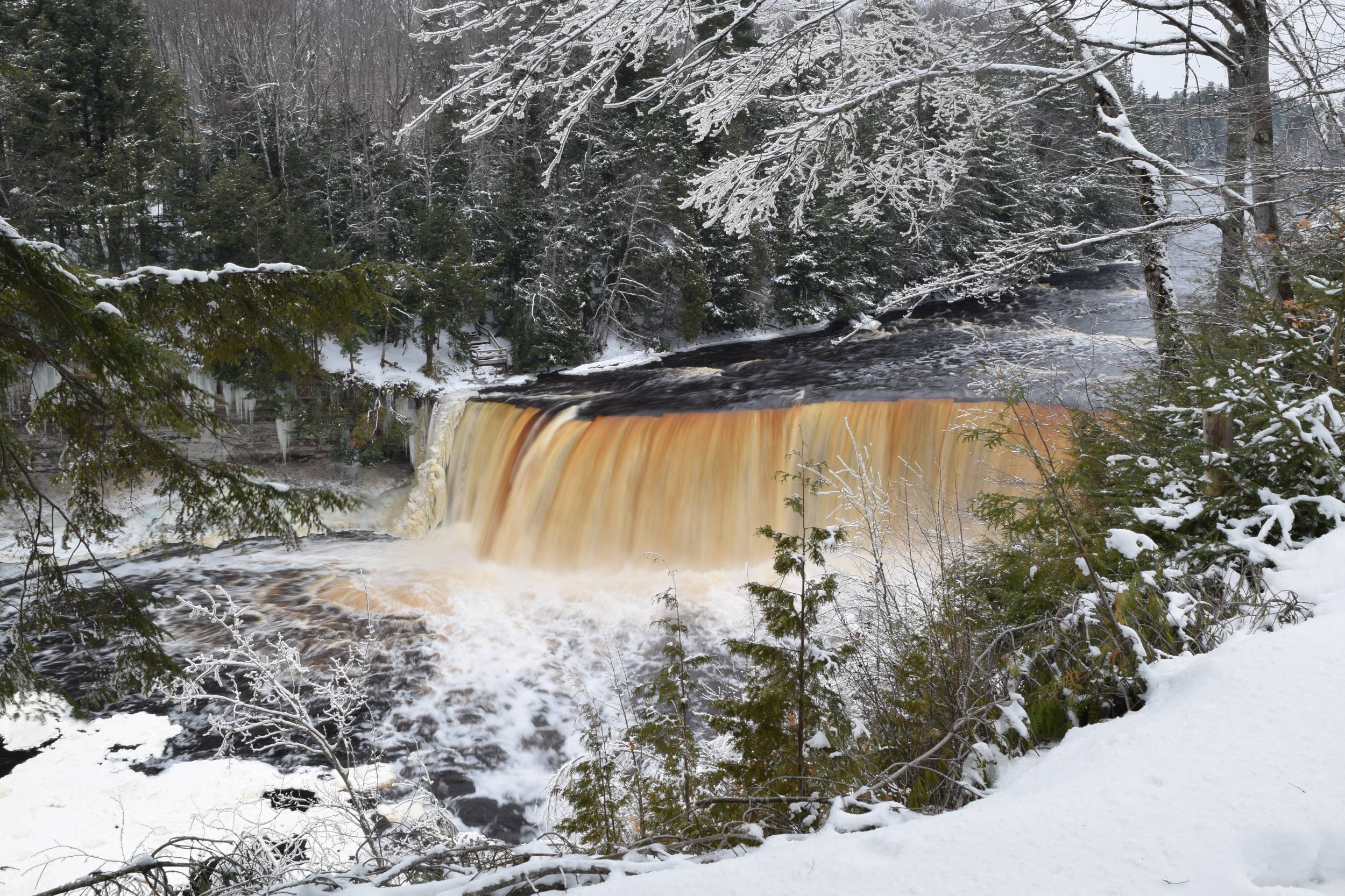 Tahquamenon Falls Dec 2014