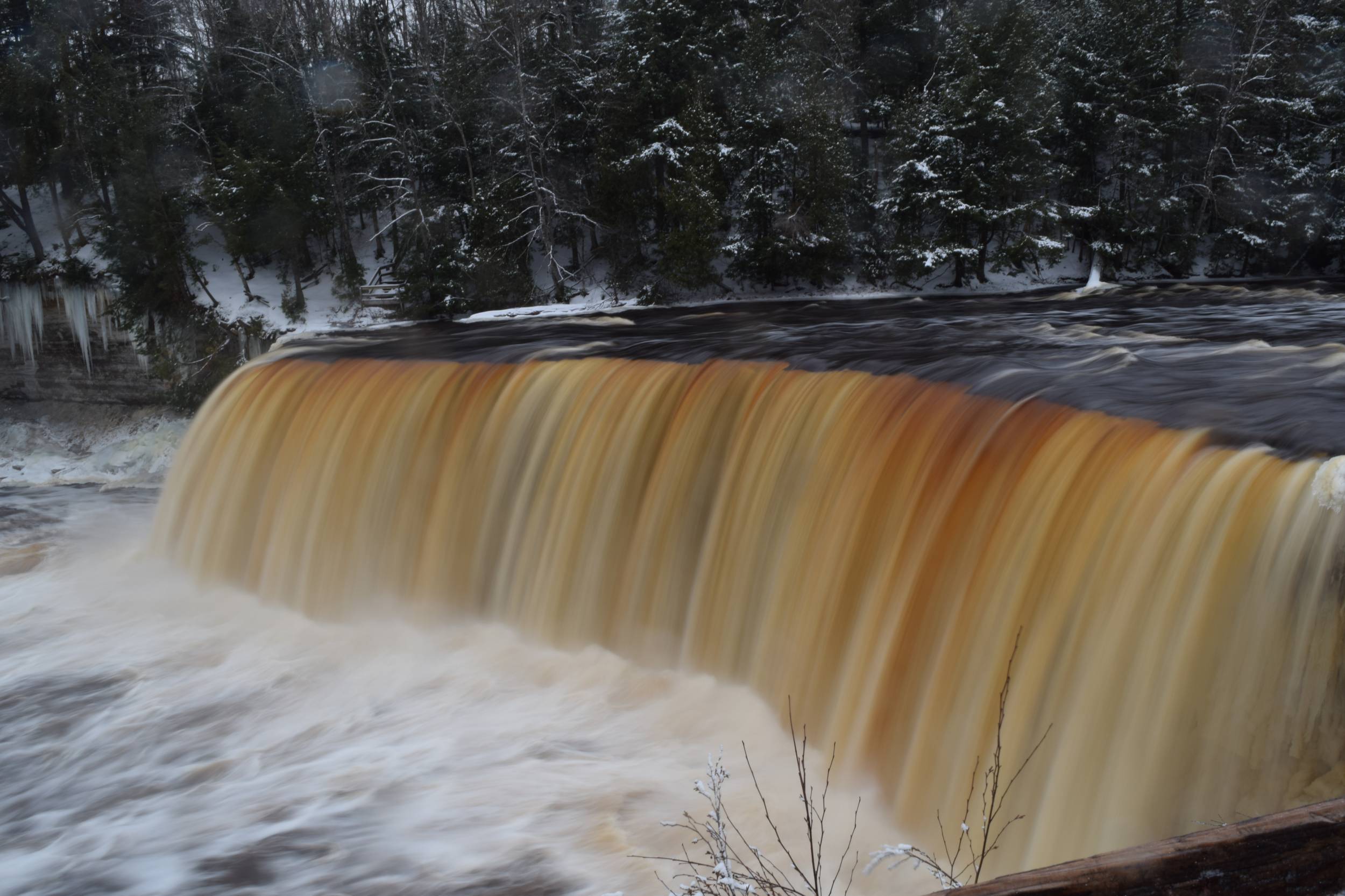 Tahquamenon Falls Dec 2014