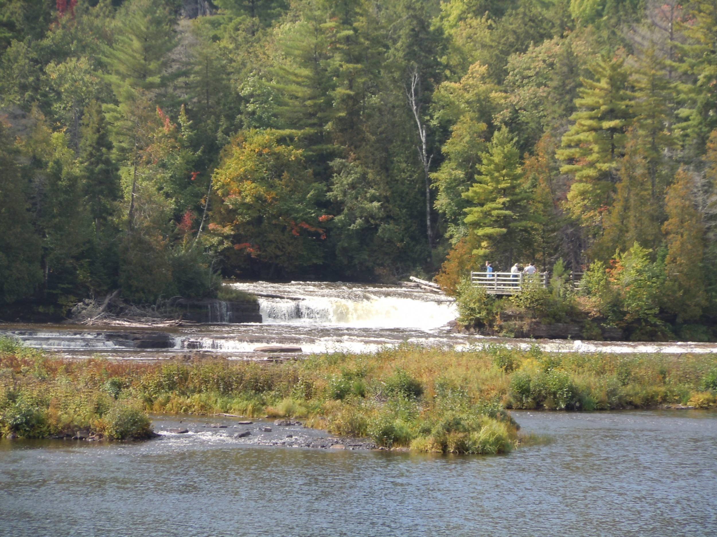 Tahquonemon Falls MI