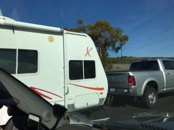 This is the FF we saw on the way home, 27 Dec 2016, on the 101, at around Camarillo. (An x139 FF passed us going north on the way up on 26 Dec 2016). 