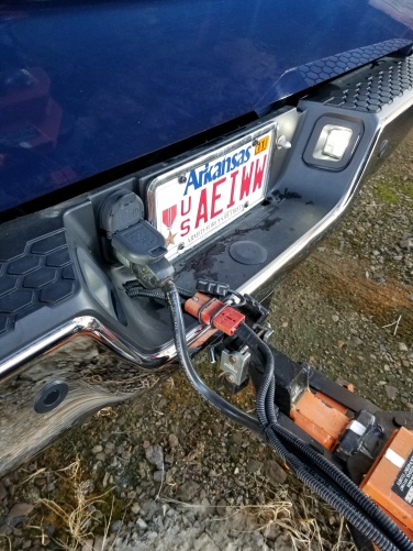 This shows the winch connector on the bumper used to connect the 6 ga wire from TV to trailer