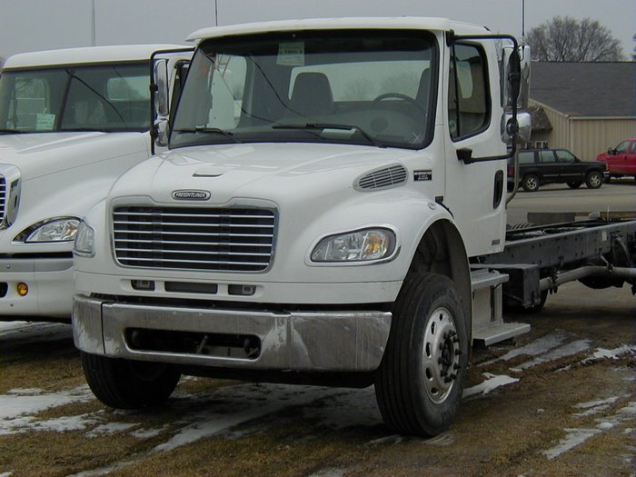 Truck getting BigFoot Levelers