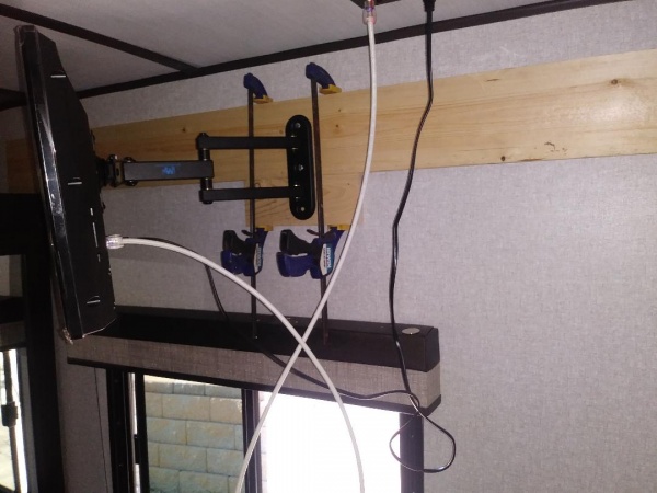 Tv mount 2