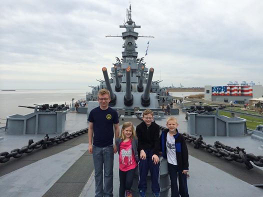 USS Alabama pic 2